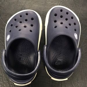 New baby crocs size 4/5